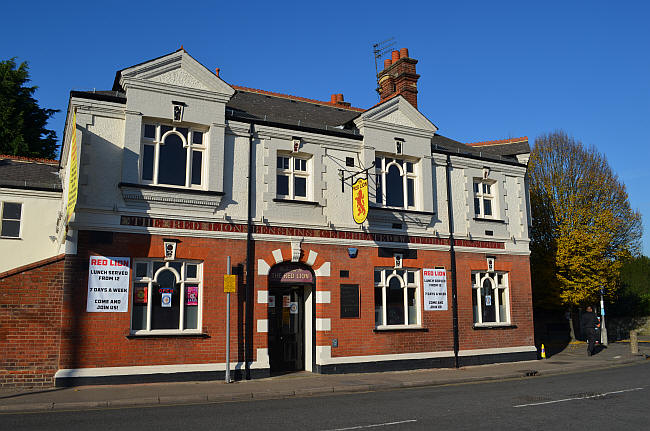 Red Lion, Vicarage Road, Watford - in November 2012