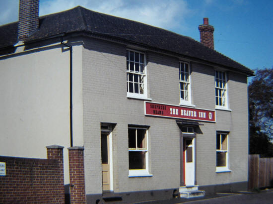 Beaver Inn, 322 Beaver Road, Ashford - in September 1976