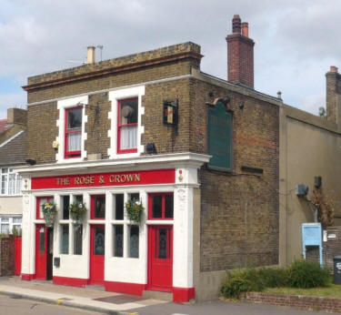 Rose & Crown, 43 West Hill, Dartford - in September 2009