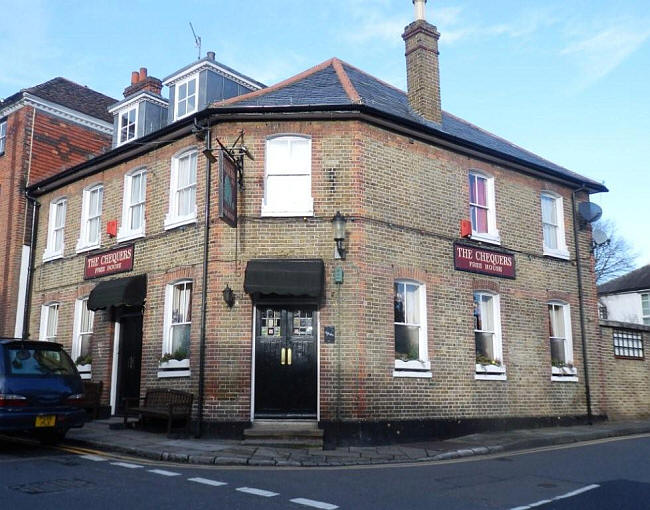 Chequers Inn, 87 Dartford Road, Farningham - in December 2012