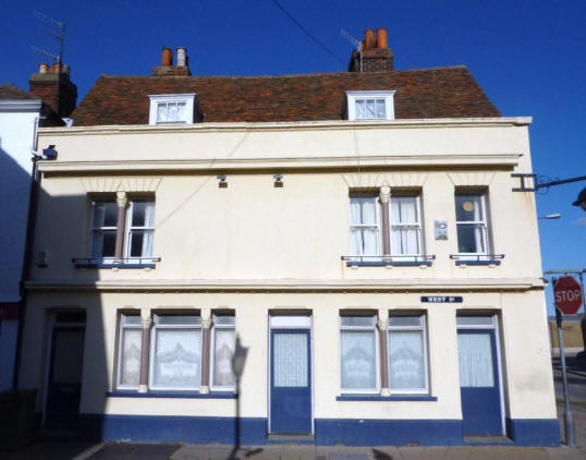 White Horse Inn, 99 West Street, Faversham - in November 2009