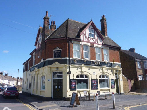 Ship Inn, 22 Bill Street Road - in April 2010