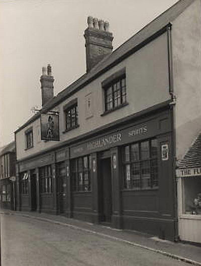 Highlander, High Street, Minster