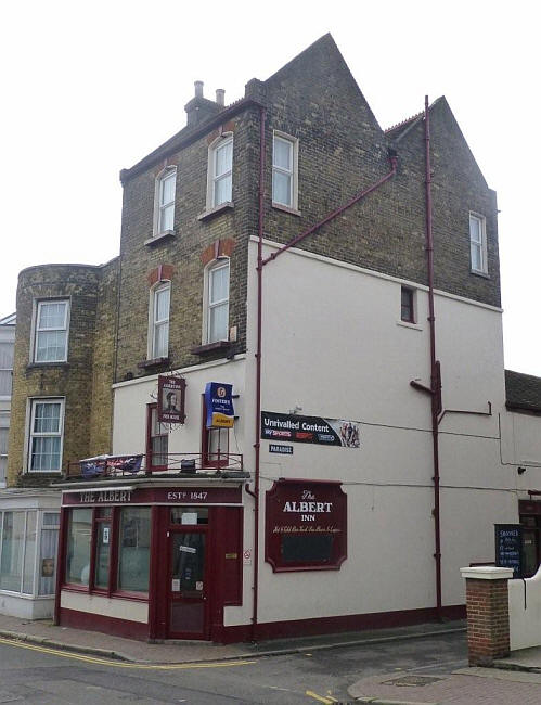 Albert Inn, 140 High Street, Ramsgate - in September 2013