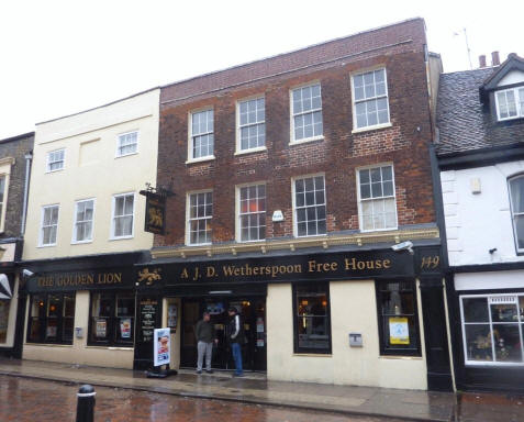 Golden Lion, 147 High Street, Rochester - in February 2010