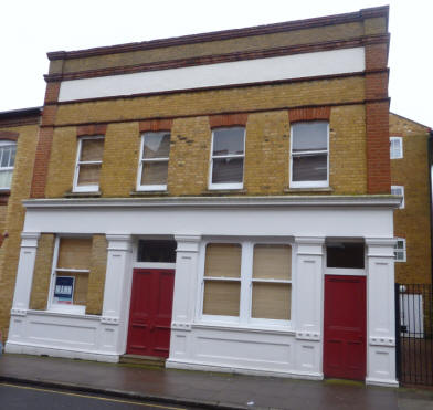 Maidstone Arms, 3 Maidstone Road, Rochester - in February 2010