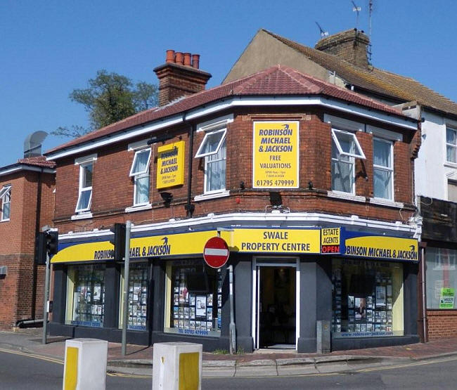 Golden Fleece, 38 West Street, Sittingbourne - in May 2012