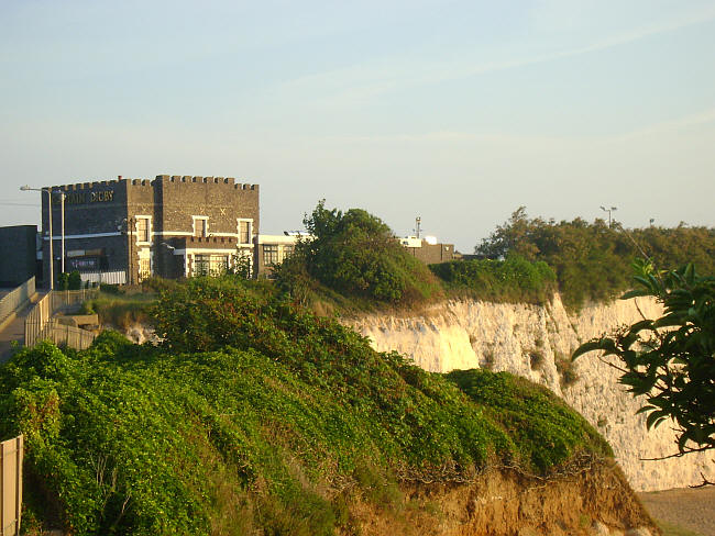 Captain Digby, Kingsgate, Broadstairs - in June 2017