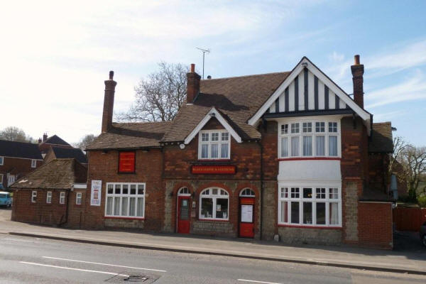 Black Horse, 76 Maidstone Road, Borough Green, Kent - in April 2011