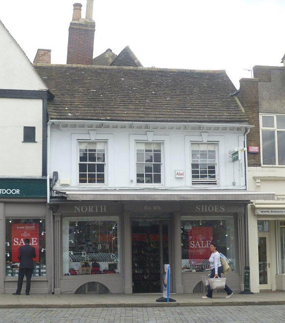 Horseshoe, Red Lion Square, Stamford - in August 2014