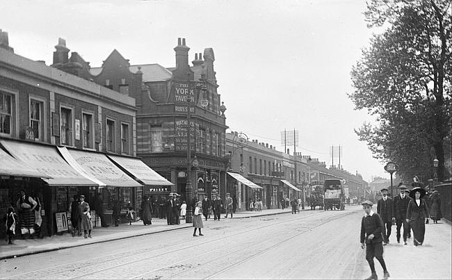 York Tavern, York road, Battersea - in 1910