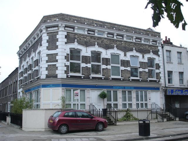 Fleece, 160 Abbey Street, SE1 - in June 2007