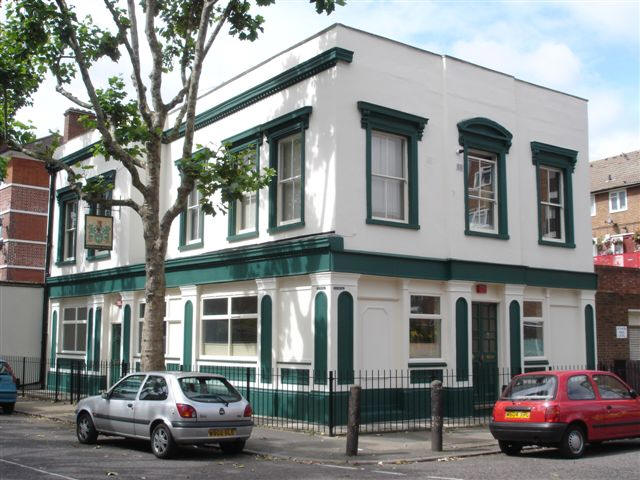 Havelock Arms, 110 Fort Road, SE1 - in July 2007