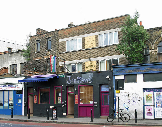 Joiners Arms, 118 Hackney Road E2 - in May 2011