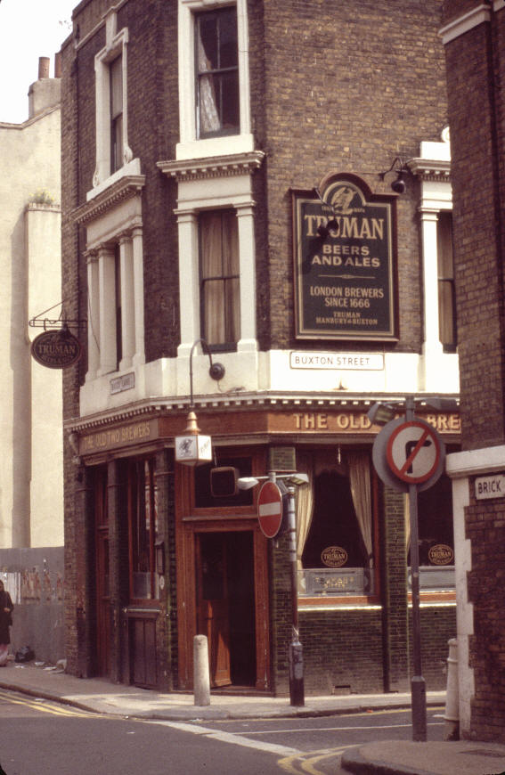 Two Brewers, Brick lane in 1985