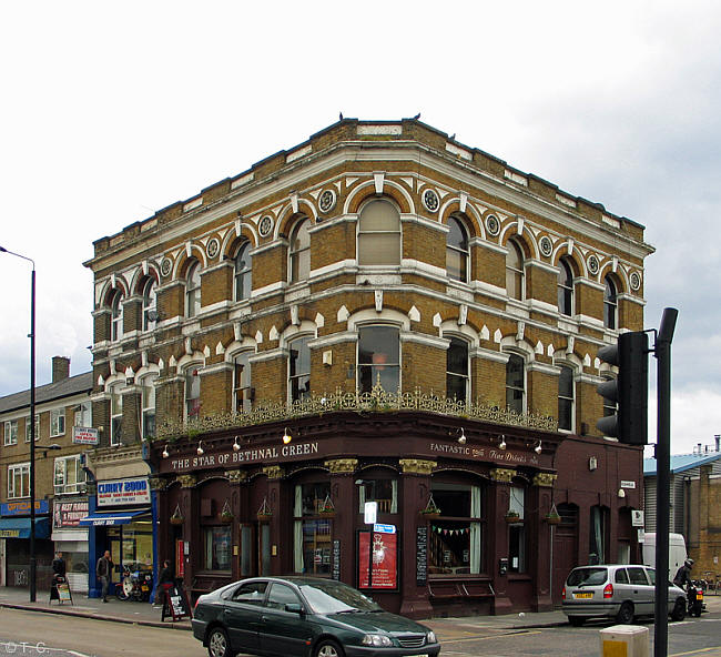 White Hart, 359 Bethnal Green Road E2 - in May 2013