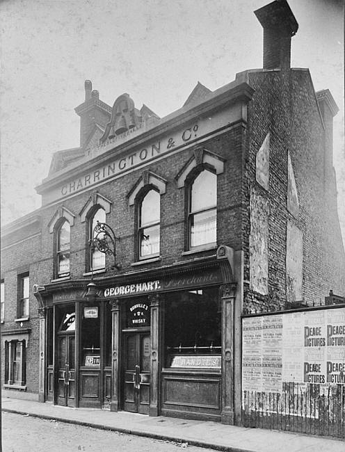 The Five Bells, 535 Old Ford Road, Bow - circa 1920 with landlord George Hart