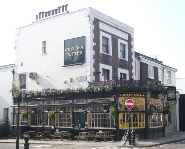 Commercial Tavern, 119 Kings Road, SW3 - in March 2009