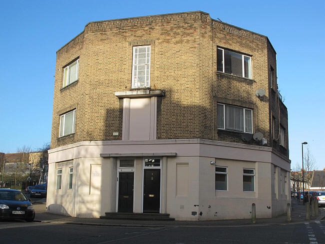 Ex Perseverance, 35 Nelsons Row, St Lukes Road, Clapham SW4