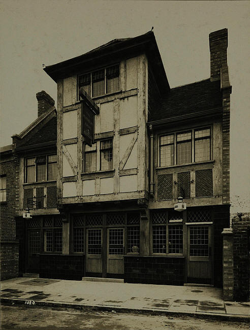 Pensbury Arms, 2 Pensbury Street, SW8