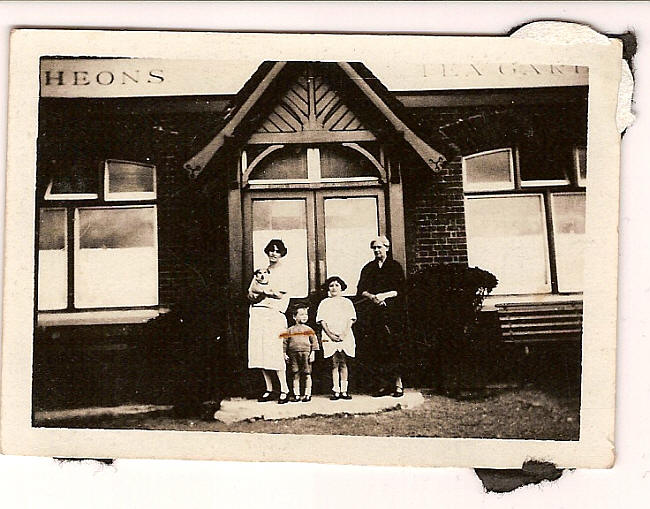 We Anchor in Hope, East Wickham, Welling - circa 1925