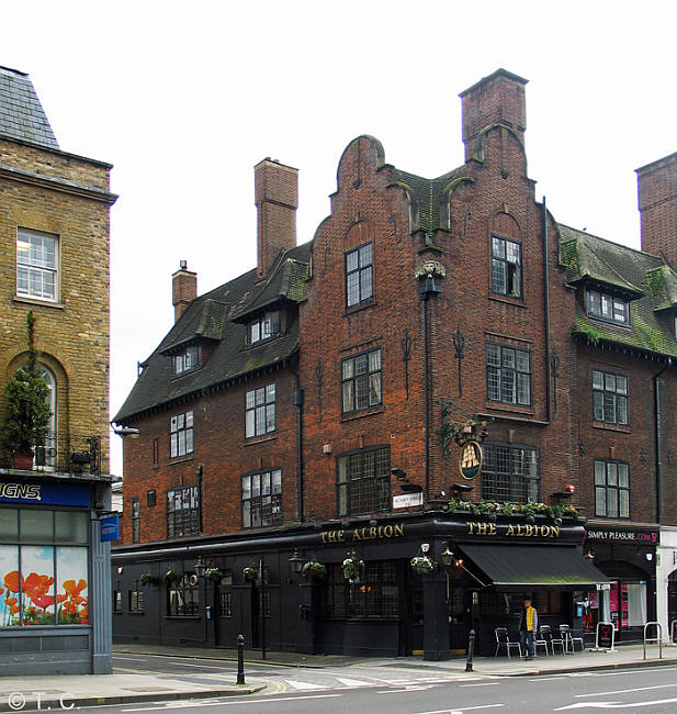Albion, 121 Hammersmith Road, W14 - in February 2014