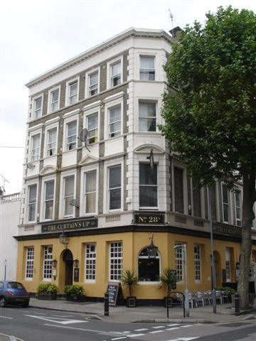 Baron's Court Hotel, 28A Comeragh Road, W14 - in May 2007
