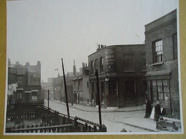 The Kings Arms, Dutton Street, Greenwich - circa 1930