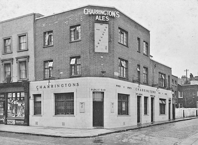 The Adelaide Arms, Liverpool road and Wellington Place (currently Epping Place), Islington - in 1938