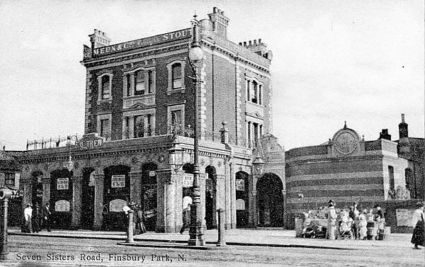 Clarence Tavern, Seven Sisters road & Isledon road - circa 1905, landlord  Frederick William Frew