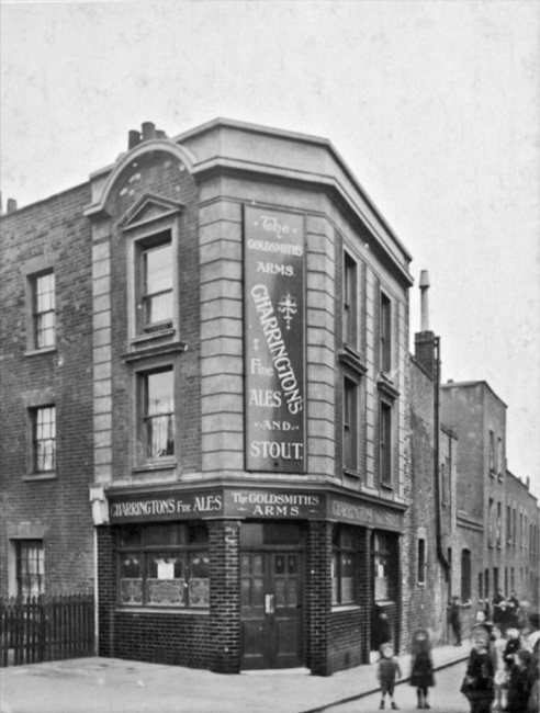 The Goldsmiths Arms, Wynford road at the corner of Rodney Place in April 1929