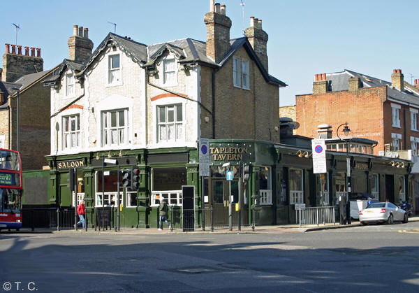 Stapleton Hall Tavern, 2-4 Crouch Hill, N4 - in March 2011