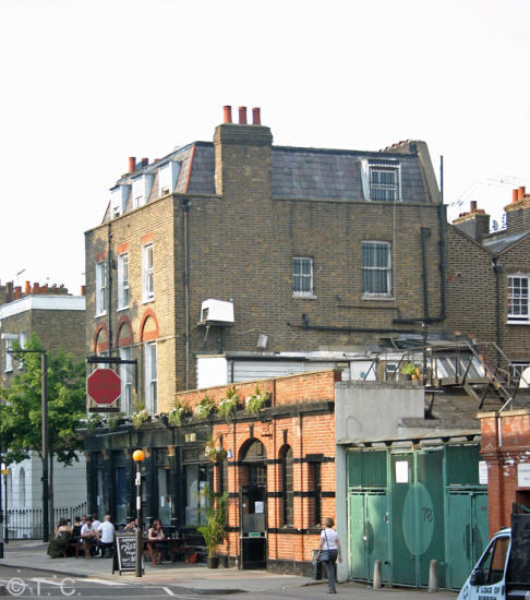 White Horse, 80 Liverpool Road, Islington, N1 - in May 2010