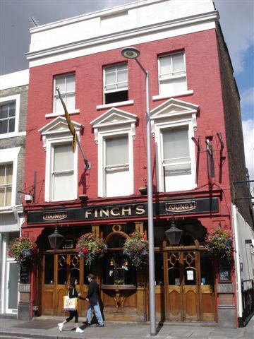Kings Arms, 190 Fulham Road, SW10 - in July 2007