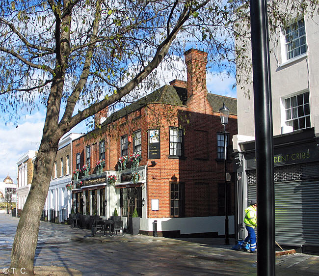 Stewart Arms, 26 Norland Road, Notting Hill W11 - in February 2014