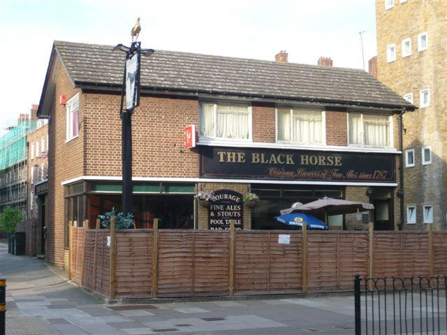 Black Horse, 254 Tabard Street SE1 4UN  - in May 2008