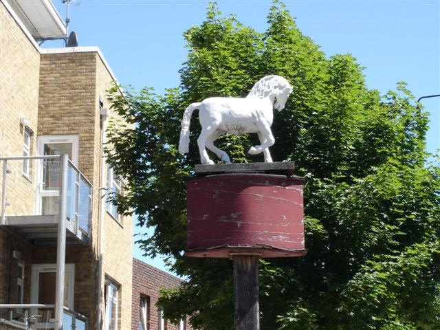 White Horse, Poplar High Street - in May 2006