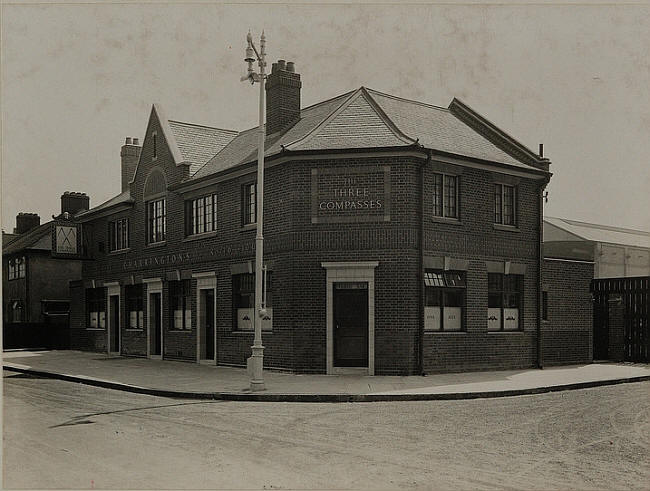 Three Compasses, 346 Rotherhithe Street, Rotherhithe