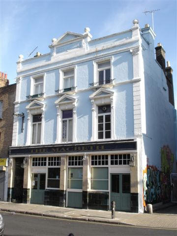 White Hart, 70 Hoxton Street - in November 2006