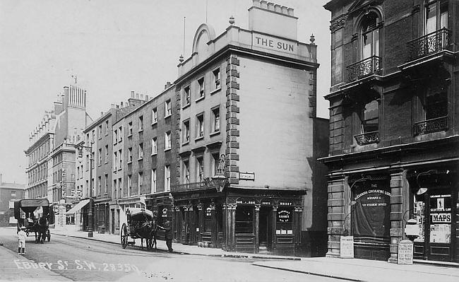Sun, Ebury Street and Eaton lane, Pimlico, St George Hanover Square  - circa 1900 with landlord is Fredrick J Banfield