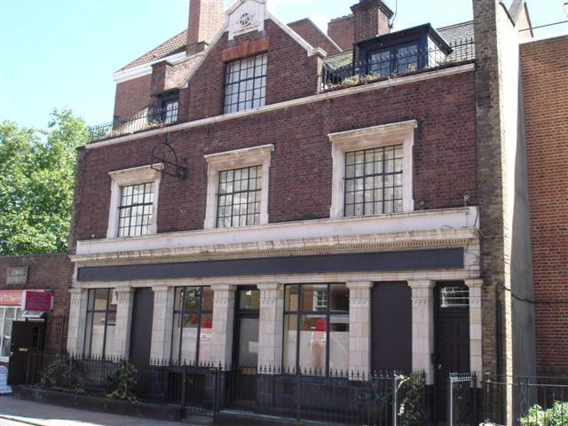 Jubilee Tavern, 16 Polygon Road, NW1 - in May 2007