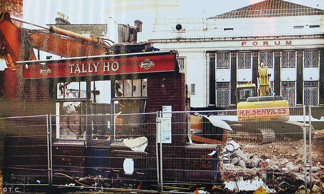 Tally Ho, 9 Fortress Road NW5 - in 2006