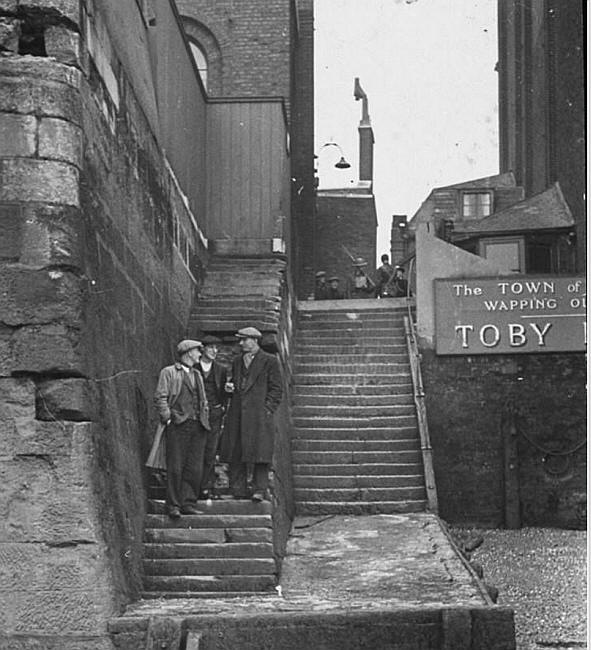 Town of Ramsgate, Wapping Old Stairs - a rear view