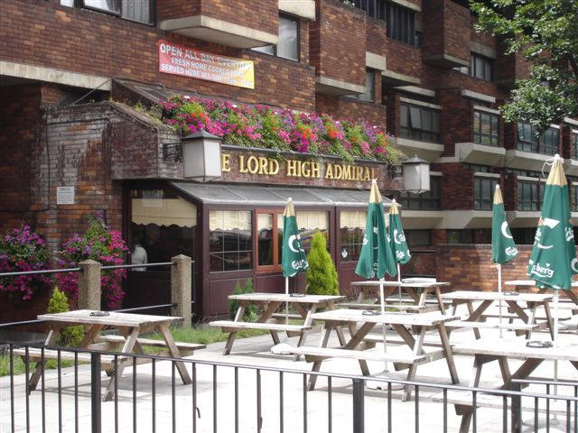 Lord High Admiral, 43 Vauxhall Bridge Road, SW1 - in July 2007