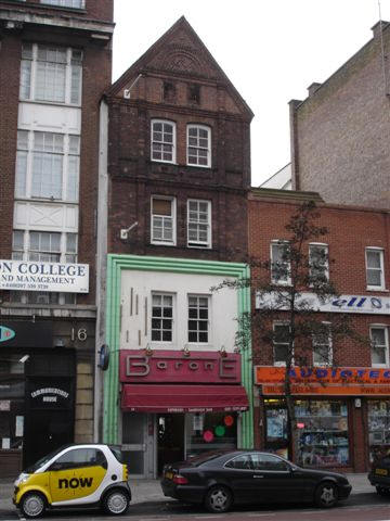 Old George, 14 Whitechapel Road - in December 2006
