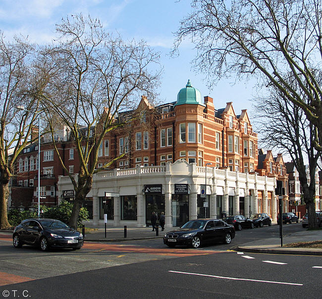 Coach & Horses, 25-29 Chiswick High Road, Chiswick W4 - in March 2014