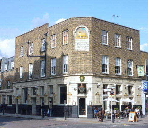 Crown & Anchor, 374 High Street, Chiswick - in April 2010