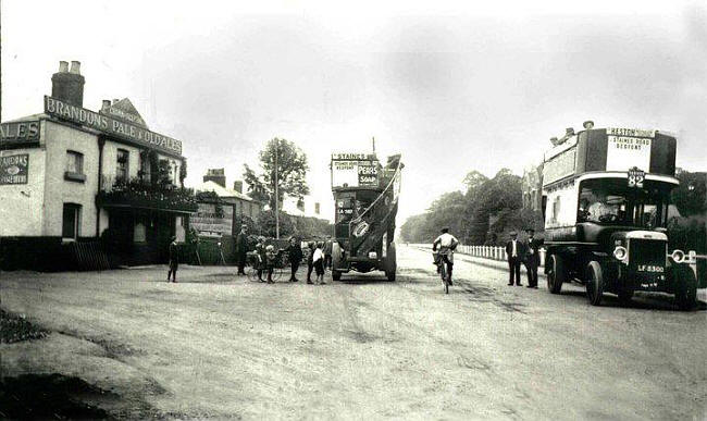Crown & Sceptre, Staines Road, Feltham - circa 1900 (built in the 1850s)