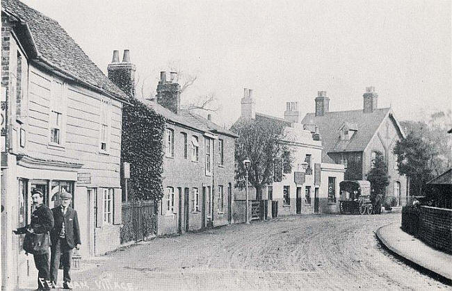 Rose & Crown St Dunstans Road, Lower Feltham - circa 1900