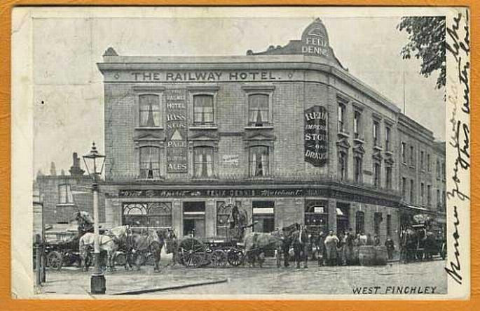 Railway Hotel, Albert Terrace, West Finchley - in 1907